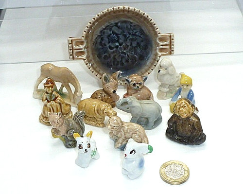 Job lot vintage - lot, wade